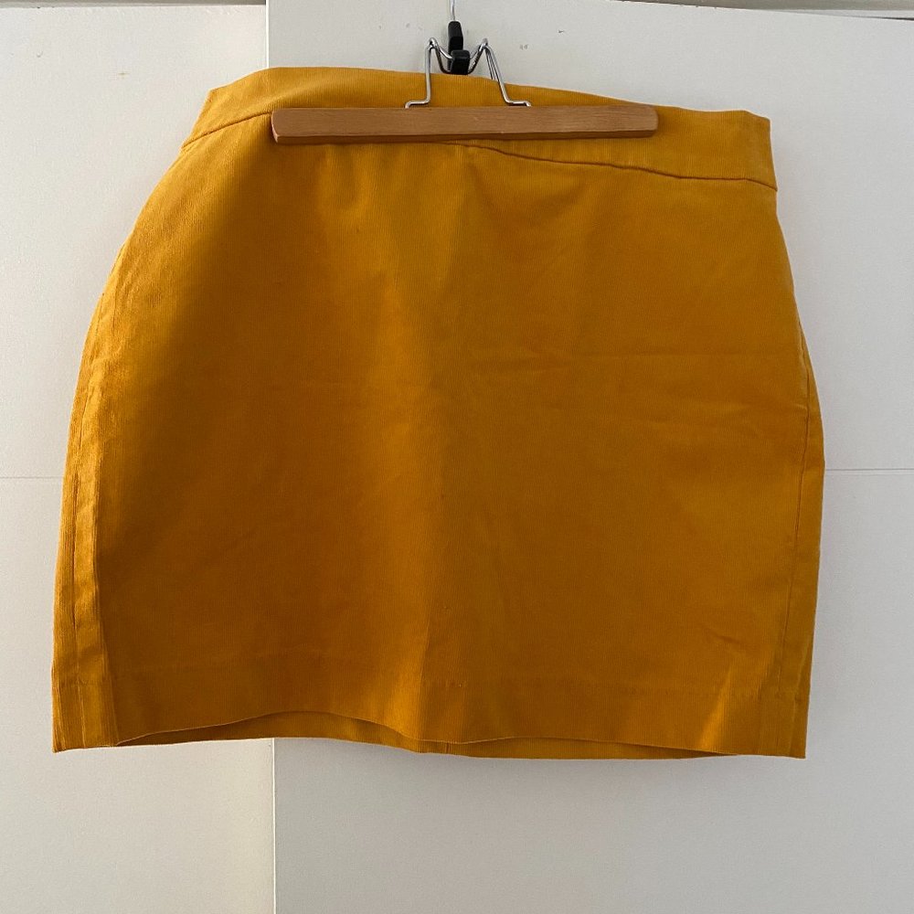 Banana Republic Vintage NWT corduroy mini